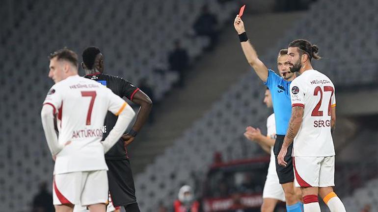 Galatasarayda Fernando Muslera, Okan Burukun yanına koştu Sebebi ortaya çıktı