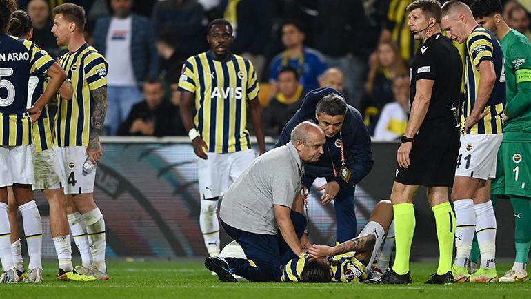 Fenerbahçede Jesus sistem değişikliğine gidiyor Yıldız oyuncu ilk 11e