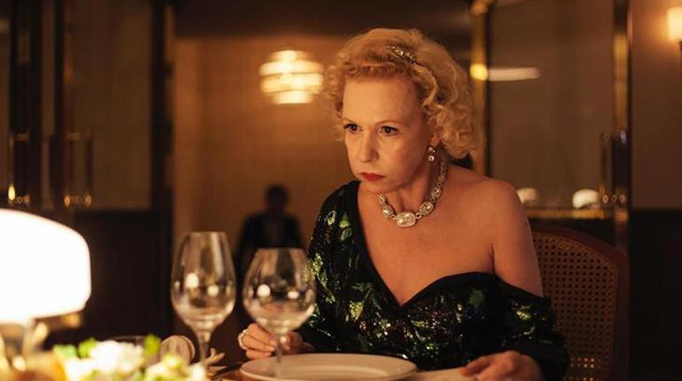 Triangle Of Sadness: Hüzün üçgenimizi gücümüz belirliyor