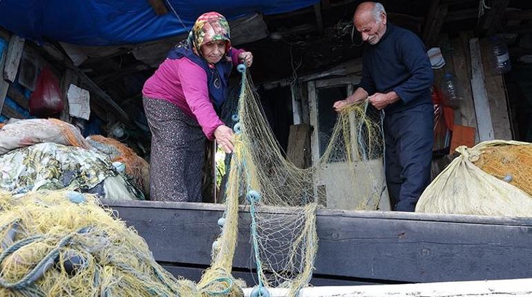 Balıkçı çiftin 20 yıllık av mesaisi Vira bismillah diyerek açılıyorlar