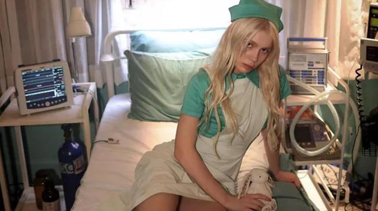 Aleyna Tilkinin Tanırım İntiharı şarkısı kaç milyonu geçer