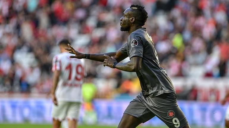 Mbaye Diagne tutulamıyor Süper Lige damga vurdu