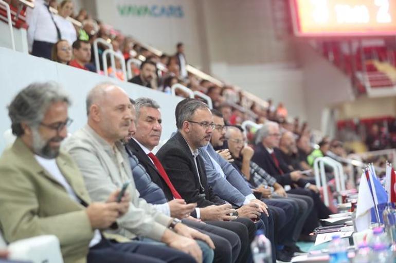 Bakan Kasapoğlu: Spor etkinlikleri için Türkiye artık aranılan bir ülke