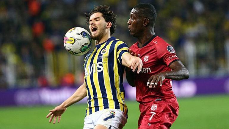 Fenerbahçeli yıldız için övgü dolu sözler: Tam performans, sıfır problem