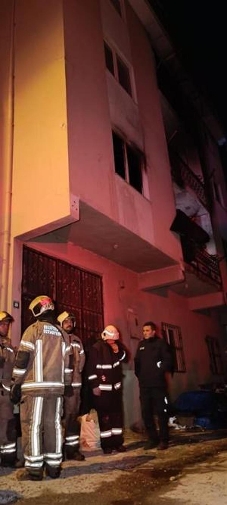 Bursada yangın faciası 8i çocuk 9 kişi hayatını kaybetti