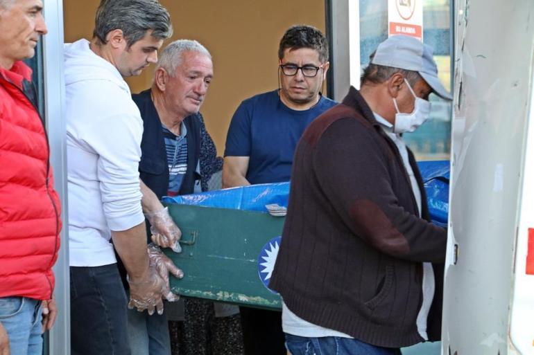 Krokiden çıkan büyük acı Baba rögar kapağını kaldırdı, yıkıldı... Teşhis 2 ay sürdü