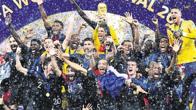Mert Aydının kaleminden Dünya Kupası serüveni Cüneyt Çakır tarihe geçti, Almanya şampiyon