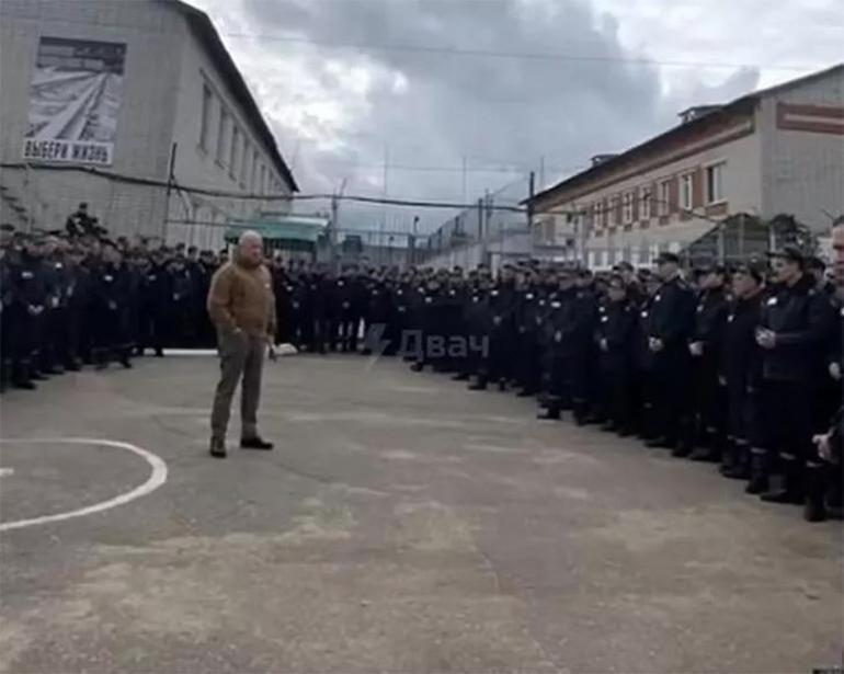 Balyozla başını ezerek öldürdüler Dünyayı sarsan görüntü