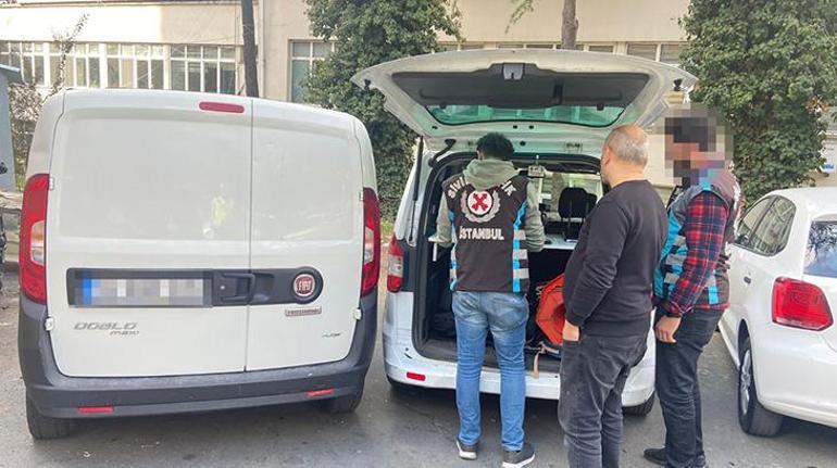Ambulansa yol vermeyen sürücüye 623 lira ceza kesildi