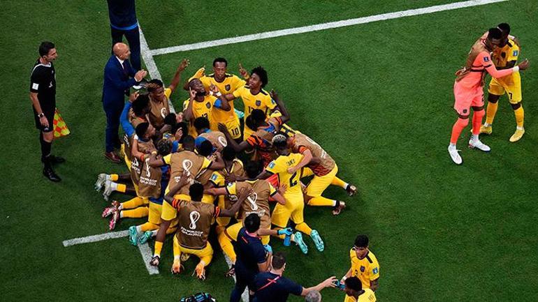 2022 Dünya Kupasında rekor Futbol uzadı, Collinadan ilk açıklama