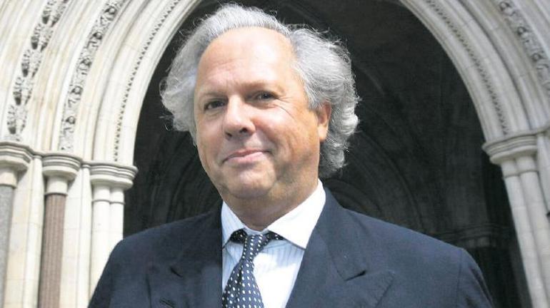 Graydon Carter’ın yeni sürprizi: Electragram