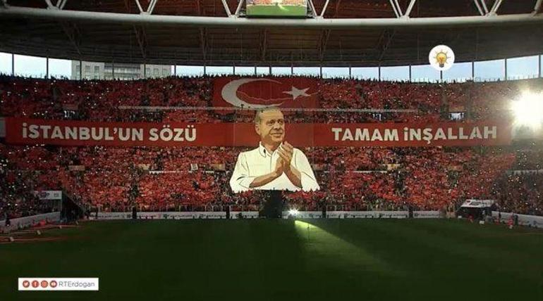 İstanbulda büyük coşku AK Parti teşkilatı Galatasaray NEF Stadyumunda buluştu