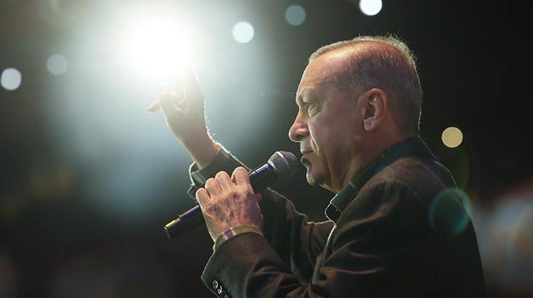 AK Partide büyük buluşma Erdoğan: Önümüze tuzak koysalar da vız gelir