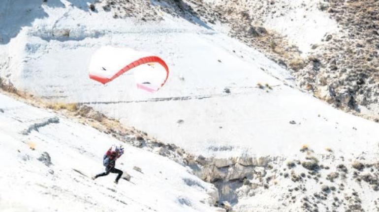 KAPADOKYA’DA PERİ UÇUŞU