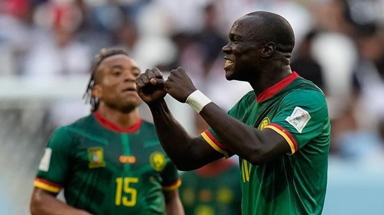 Aboubakar, Kamerun-Sırbistan maçında alev aldı Dünya Kupasında bir ilk