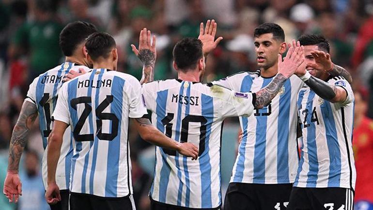 Wojciech Szczesny kalesinde devleşti Arjantin ve Lionel Messi, Dünya Kupasında devam dedi