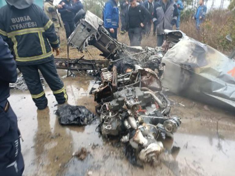 Bursada tek motorlu uçak düştü: 2 ölü
