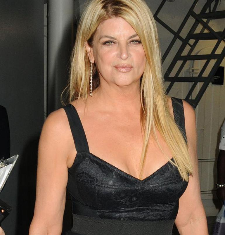 Ünlü oyuncu Kirstie Alley yaşamını yitirdi