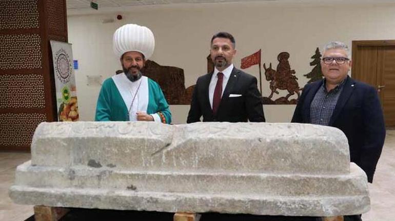 O mezar taşı Nasreddin Hocaya mı ait Uzmanlar yorumladı: Gerçeği yansıtmayabilir