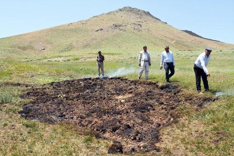 Vanda toprak için için yandı 3 ilçeden ihbar geldi