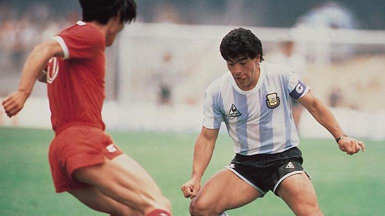 Gary Lineker, Lionel Messi ile Diego Maradona arasında seçimini yaptı