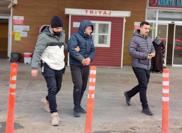 Girdiği minibüste mahsur kaldı, polis kurtardı