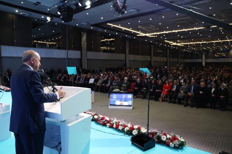 Cumhurbaşkanı Erdoğan: Sicil dosyalarınız elimizde, meydanlarda anlatacağız