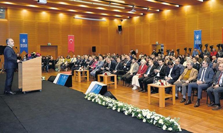 Türk dünyası yeni nesil medyayı konuştu