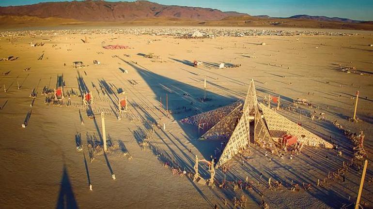 “Burning Man’de “Uyandıran Rüyalar”