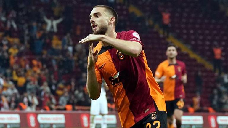 Galatasarayda sürpriz transfer gelişmesi Eski takımıyla görüştü, ayrılmak istiyor