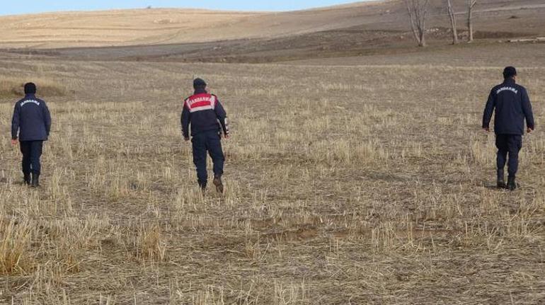 Kayıp iki kişi, av tüfeğiyle öldürülmüş halde bulundu