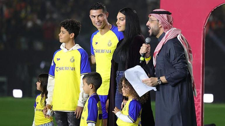 Suudi Arabistandan Cristiano Ronaldoya özel izin Georgina Rodrigueze müjdeli haber