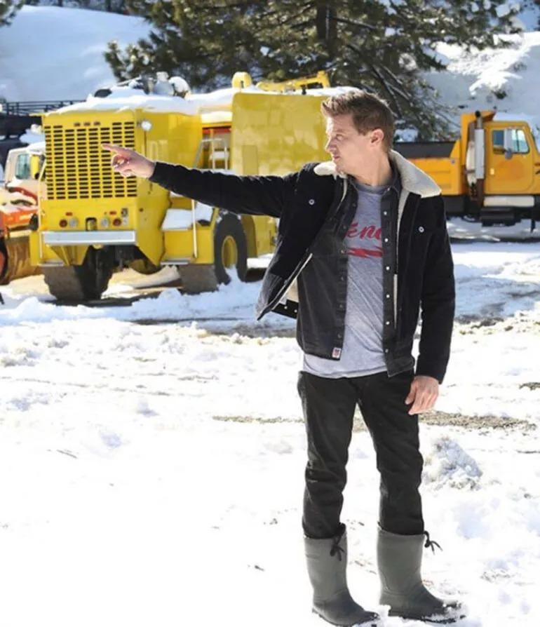 Yedi tonluk kar küreme aracı üstünden geçti: Jeremy Rennerın kazasında yeni detaylar