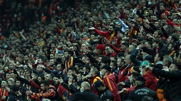 Galatasaray, Brezilyalı yıldız için transfer görüşmelerine başladı