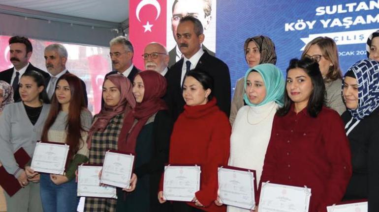 Kız çocuklarının ortaöğretimdeki okullaşma oranı yüzde 95,06ya ulaştı