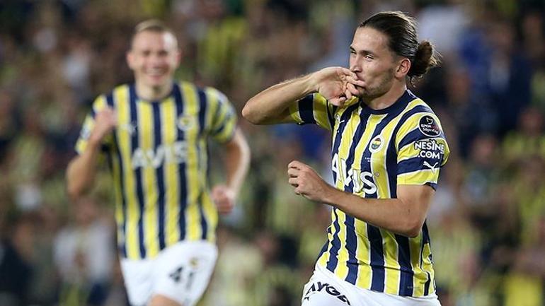 Fenerbahçenin yıldızına dev talip Transfer için 12+3 milyon euroluk formül