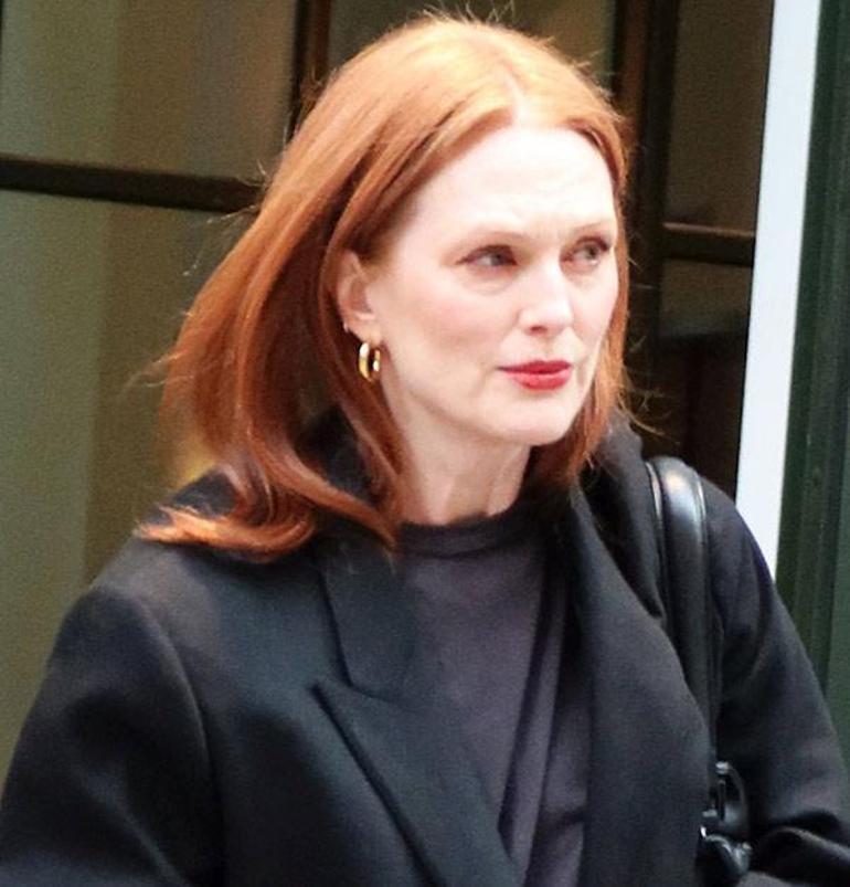 Julianne Moore: Daha güzel görünmeye çalış dediler