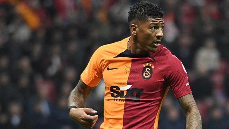 Galatasarayın transferinde pürüz çıktı Uçak biletini iptal etti