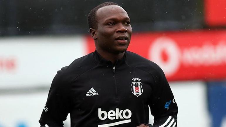 Aboubakarın menajerinden Beşiktaşa cevap Canlı yayında stoper transferini de duyurdu