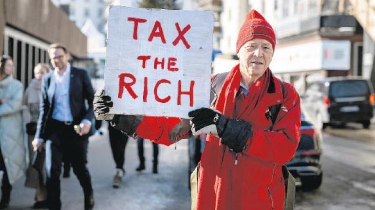 Milyarderlerden Davos’a çağrı var: Bize servet vergisi şart