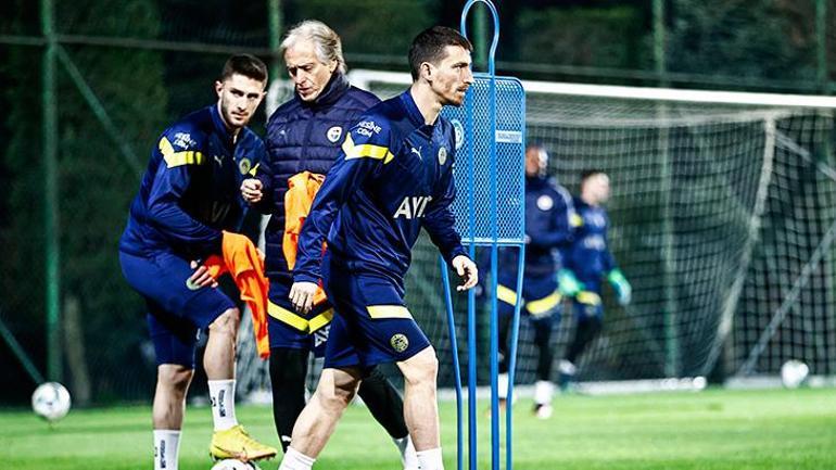 Fenerbahçeden Hatayspora transfer Ali Koçtan Volkan Demirele: İkna edersen al götür