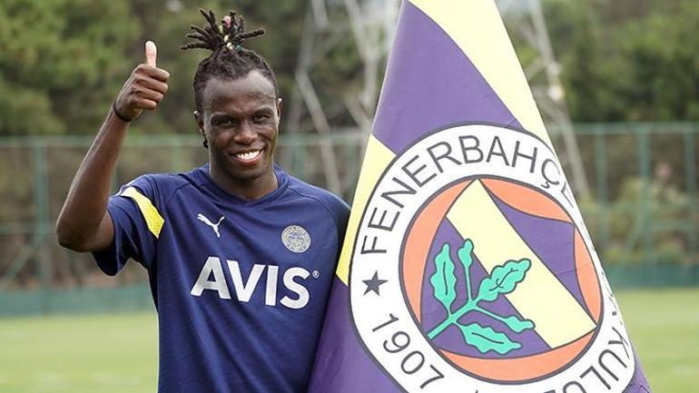 Fenerbahçede sol beke yeni aday İspanyadan Transfer gündeminde