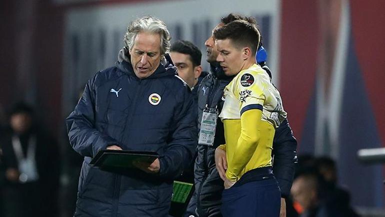 Necati Ateş, Fenerbahçeli oyuncuya övgü yağdırdı: Maşallahı var, çok iyi gidiyor