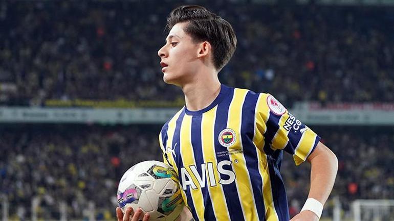 Canlı yayında açıkladı Fenerbahçeden radikal transfer kararı