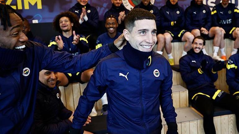 Fenerbahçenin idmanında Emre Mor’a sürpriz