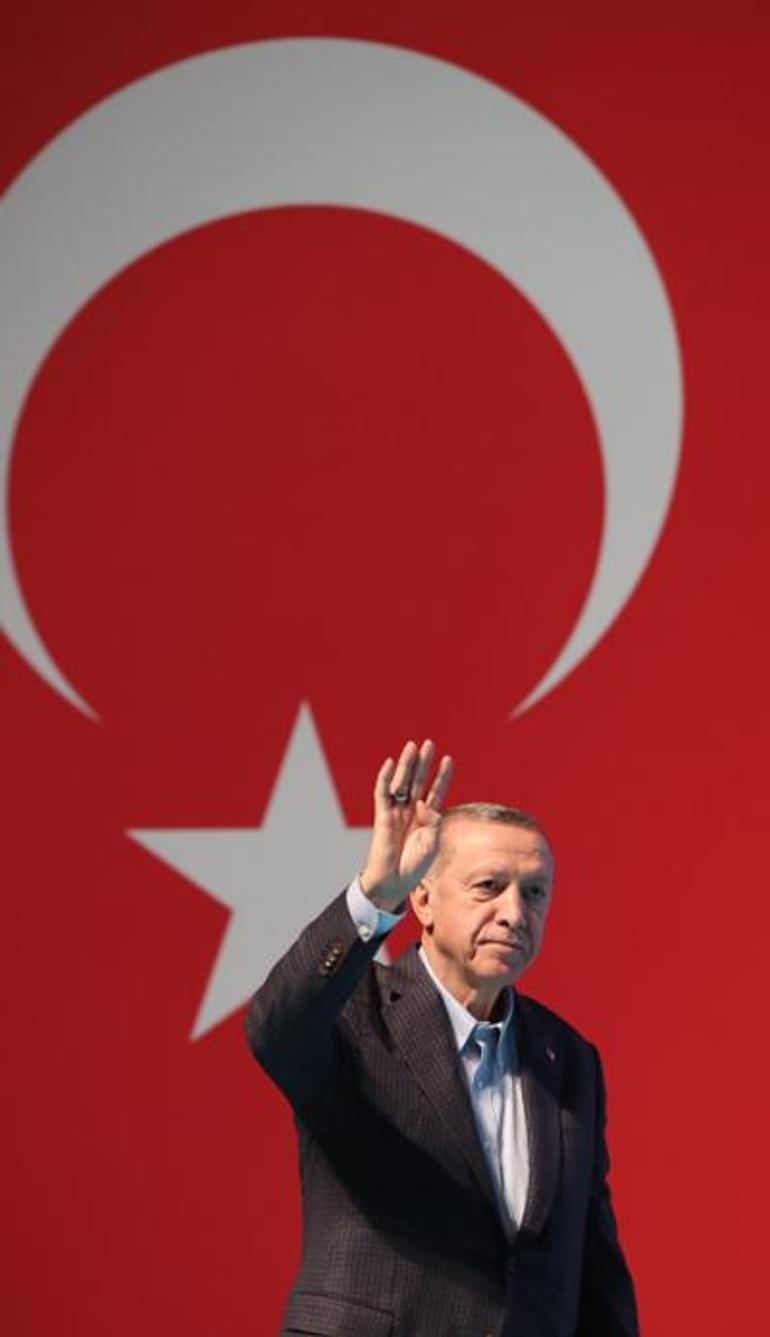 Cumhurbaşkanı Erdoğandan 14 Mayıs mesajı Gençler sandığın rengini belirleyecek