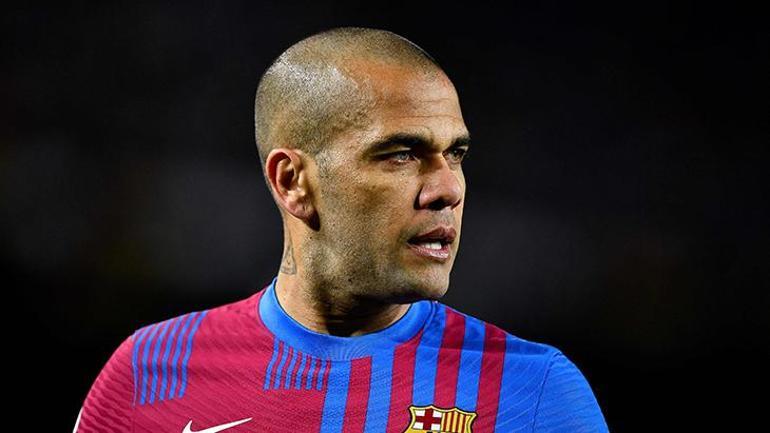 Dani Alves cezaevinde maç bile yaptı