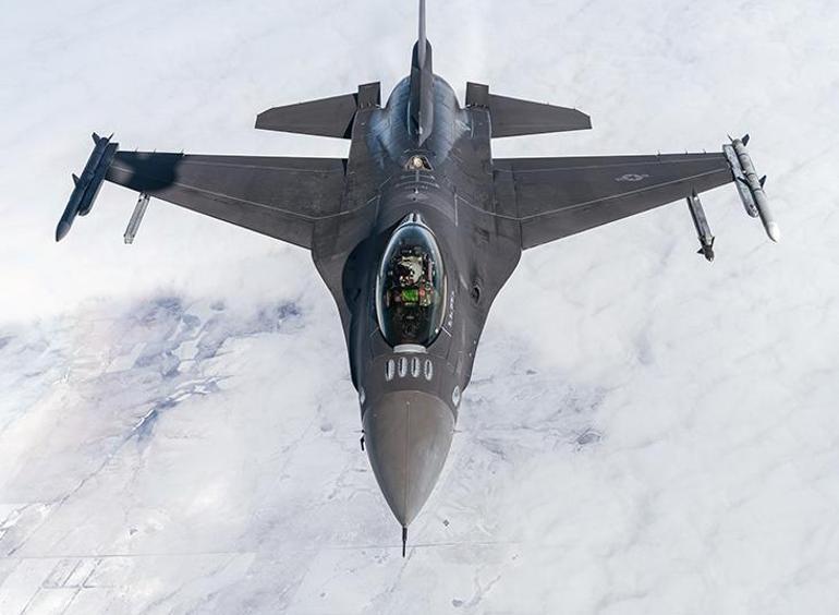 Next Ukraynayı duyurdu F-16ların yolu açılıyor
