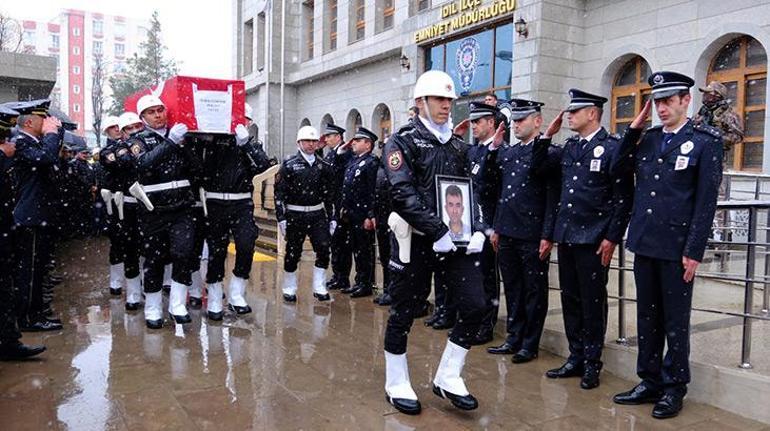 Şırnakta polis memuru, kazada yaşamını yitirdi
