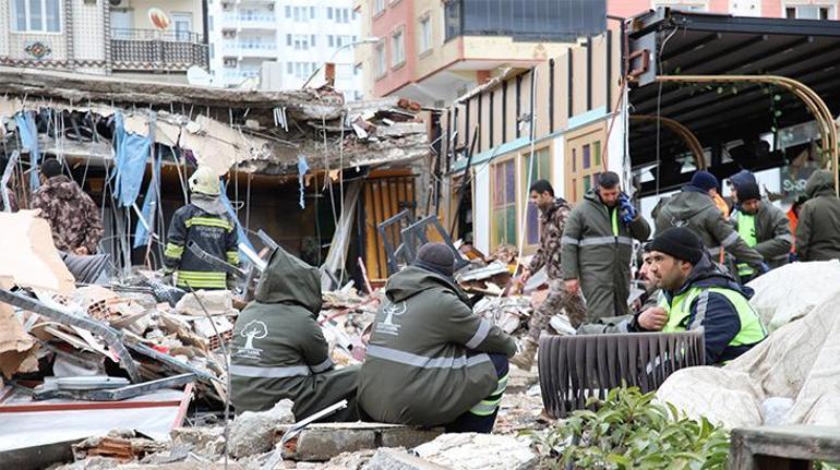 Aşırı sağcı Paludandan bu kez deprem provokasyonu